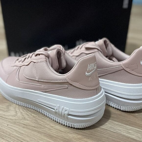 Nike AF1 PLT.AF.ORM🔥New Women Pink/White Casual Shoes DJ9946 602 - Picture 6 of 9